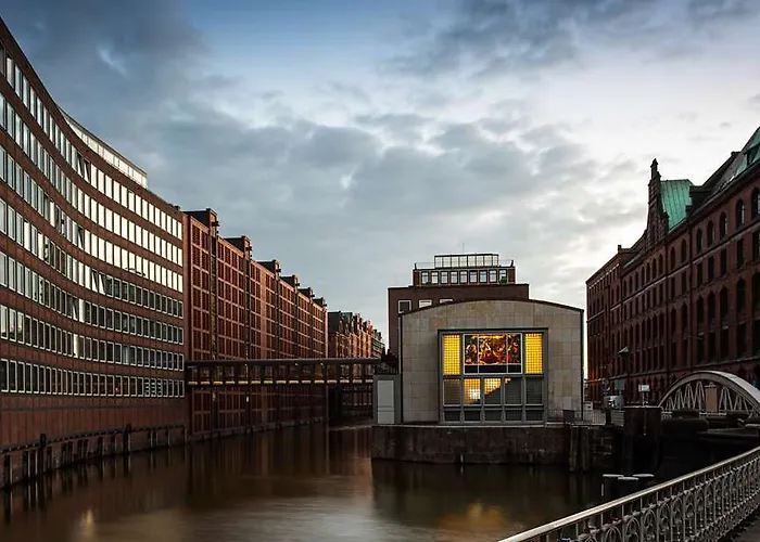 Ameron Speicherstadt 4*